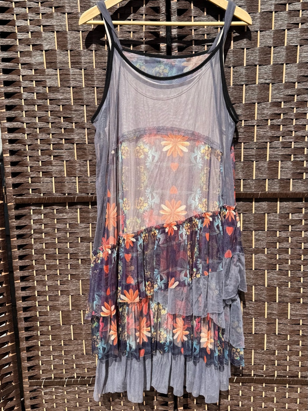 Onyx Pretty layered floral dress